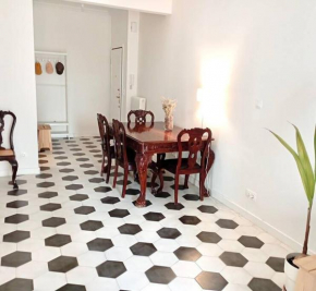 Stylish City Flat Near Promenade